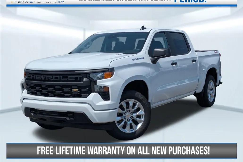 2025 Chevrolet Silverado 1500 Custom photo 1