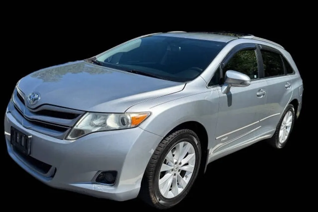 2015 Toyota Venza XLE photo 1