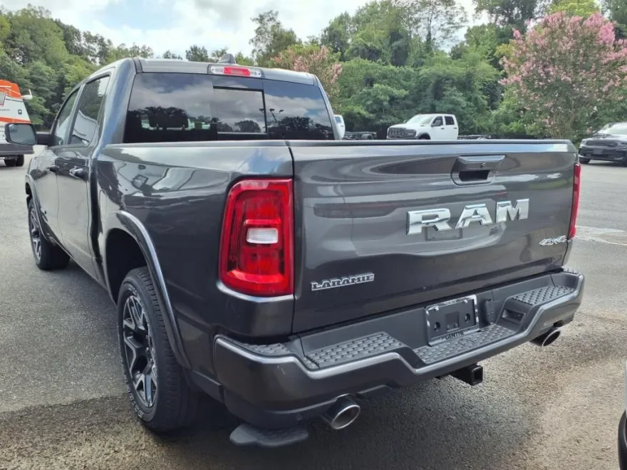 2025 Ram 1500 Laramie photo 1
