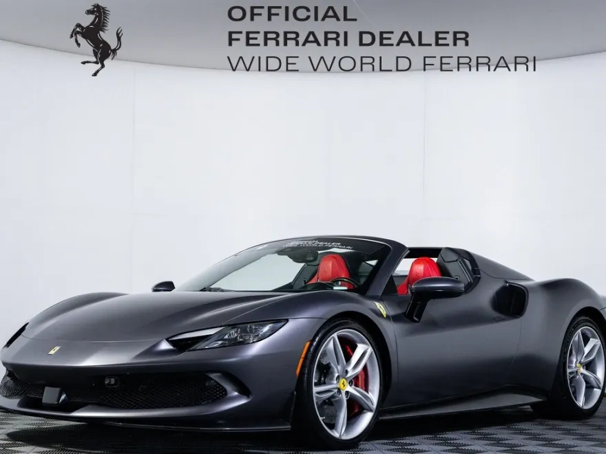 2023 Ferrari 296 GTS photo 1