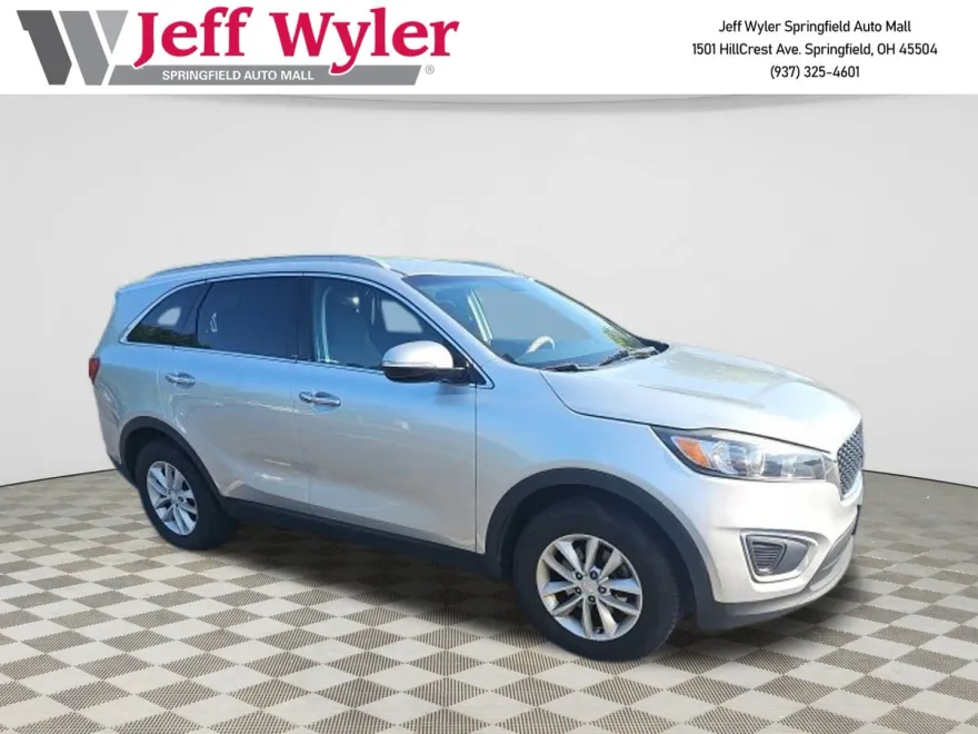 2018 Kia Sorento LX photo 1