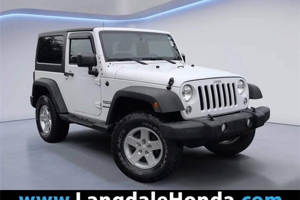 2015 Jeep Wrangler Sport photo 1