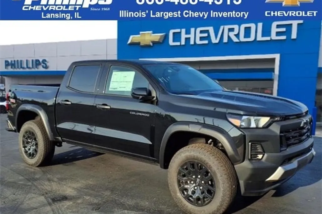 2026 Chevrolet Colorado Trail Boss photo 1