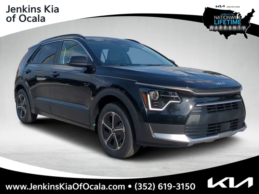 2025 Kia Niro EX photo 1