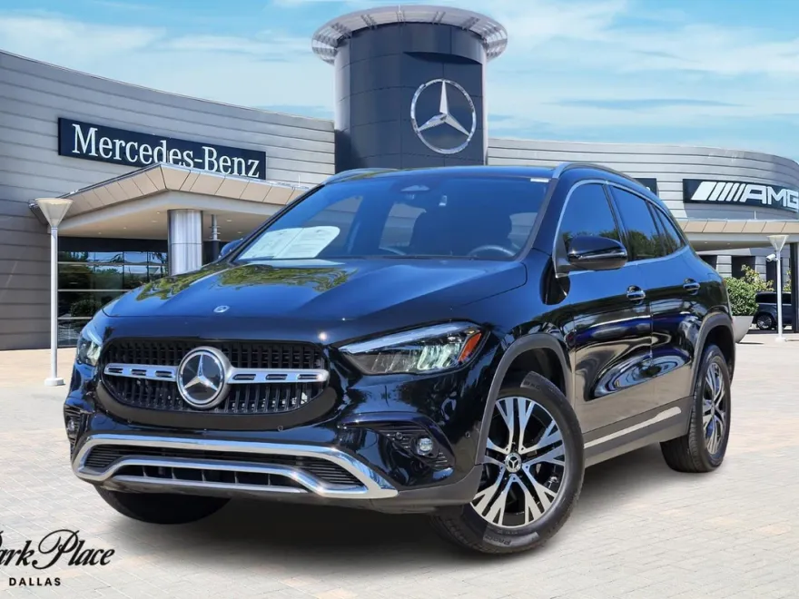 2025 Mercedes Benz GLA 250 4MATIC photo 1