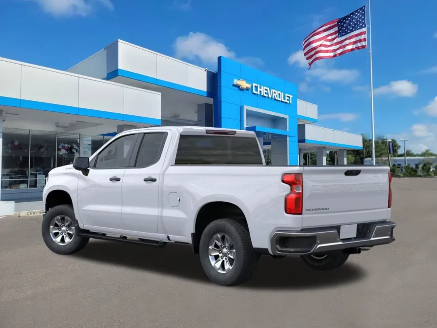 2026 Chevrolet Silverado 1500 photo 1