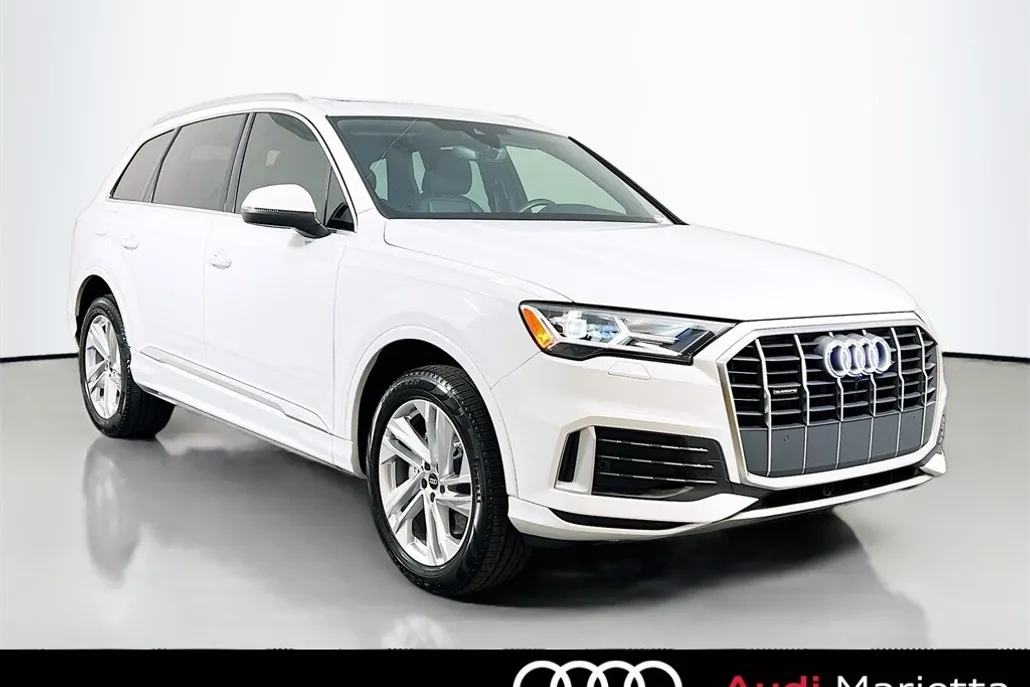 2023 Audi Q7 45 Premium photo 1