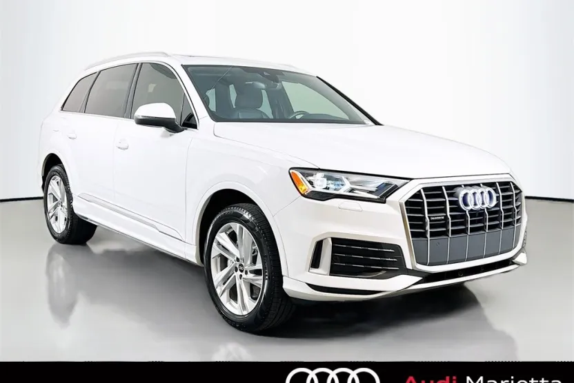 2023 Audi Q7 45 Premium photo 1