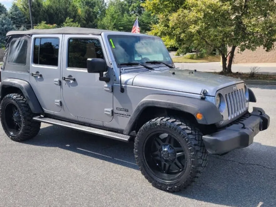 2016 Jeep Wrangler Unlimited Sport photo 1
