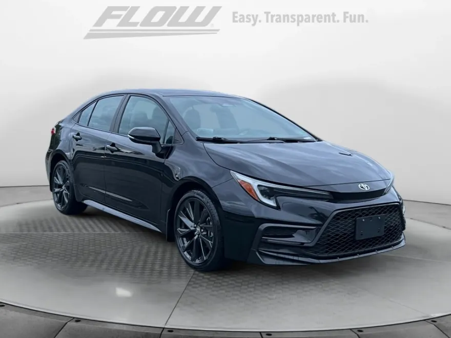 2023 Toyota Corolla SE photo 1