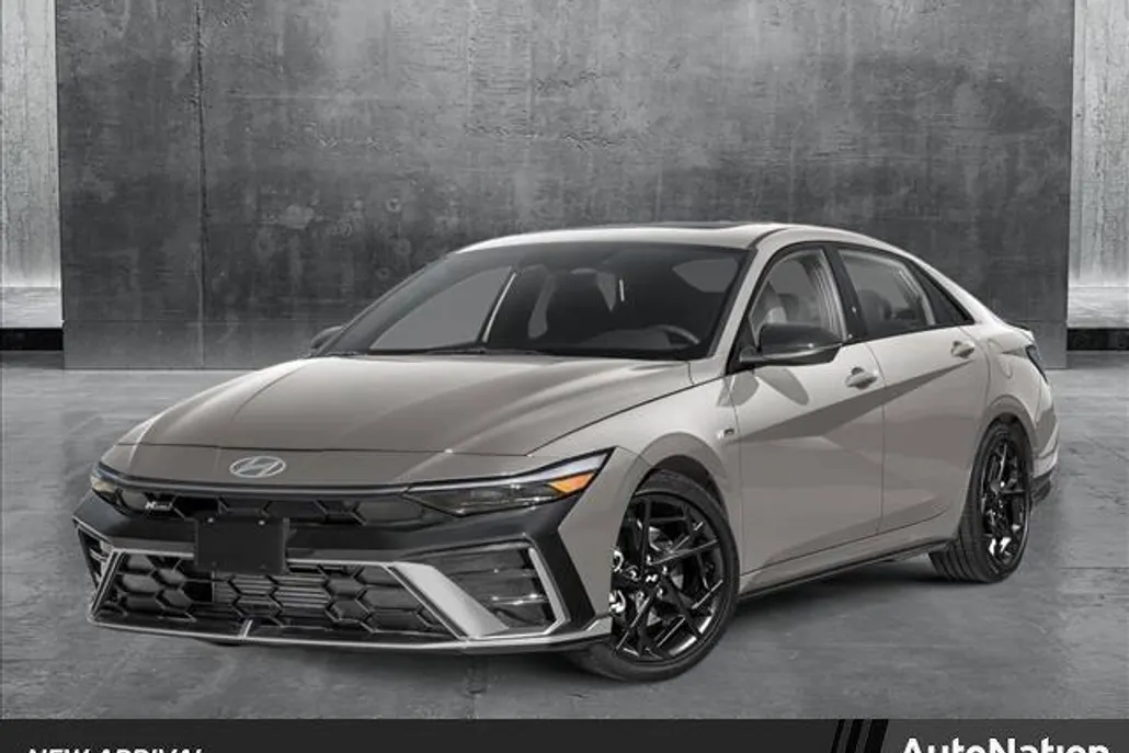 2025 Hyundai Elantra N Line photo 1