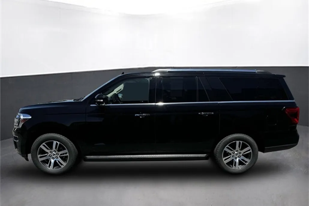 2024 Ford Expedition MAX Limited photo 1