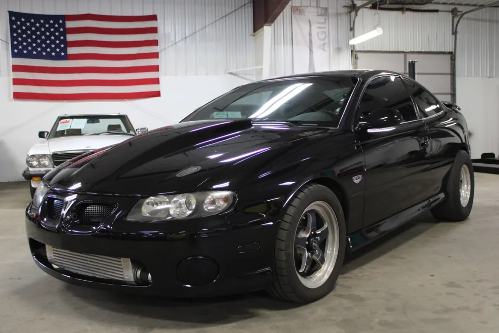 2005 Pontiac GTO photo 1