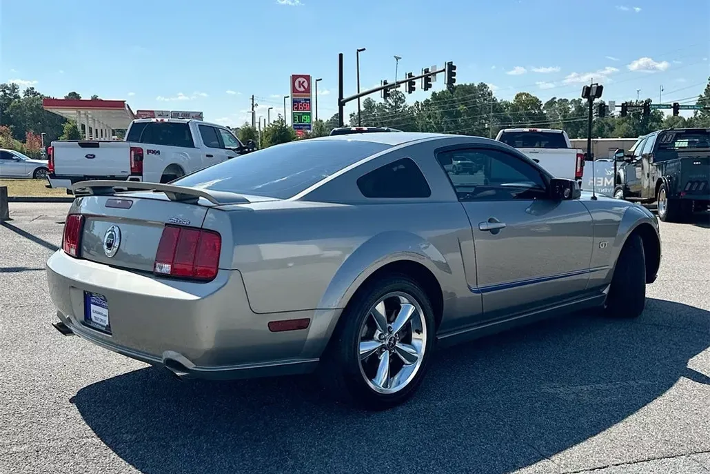 2008 Ford Mustang GT Premium photo 1