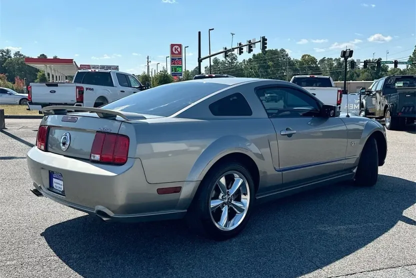 2008 Ford Mustang GT Premium photo 1