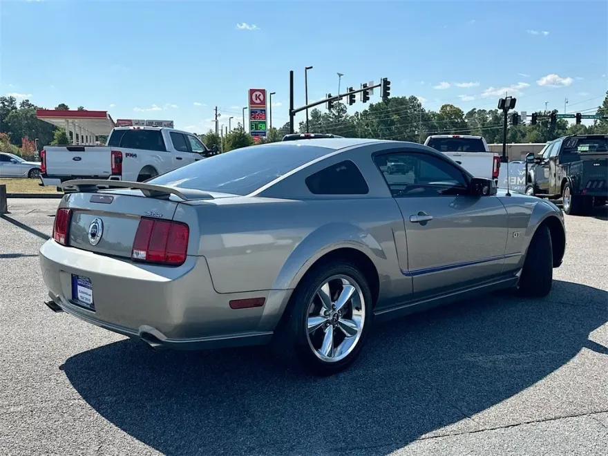 2008 Ford Mustang GT Premium photo 1