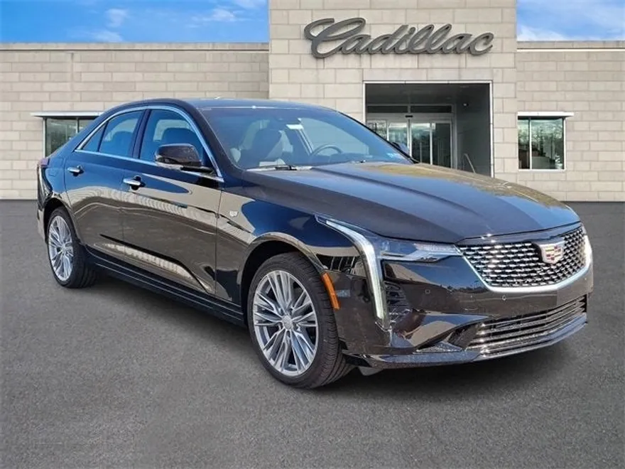 2025 Cadillac CT4 Premium Luxury photo 2
