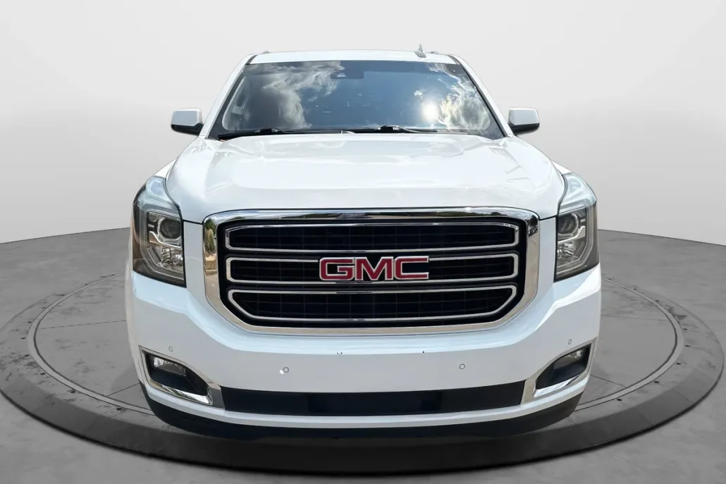 2019 Gmc Yukon SLT photo 1