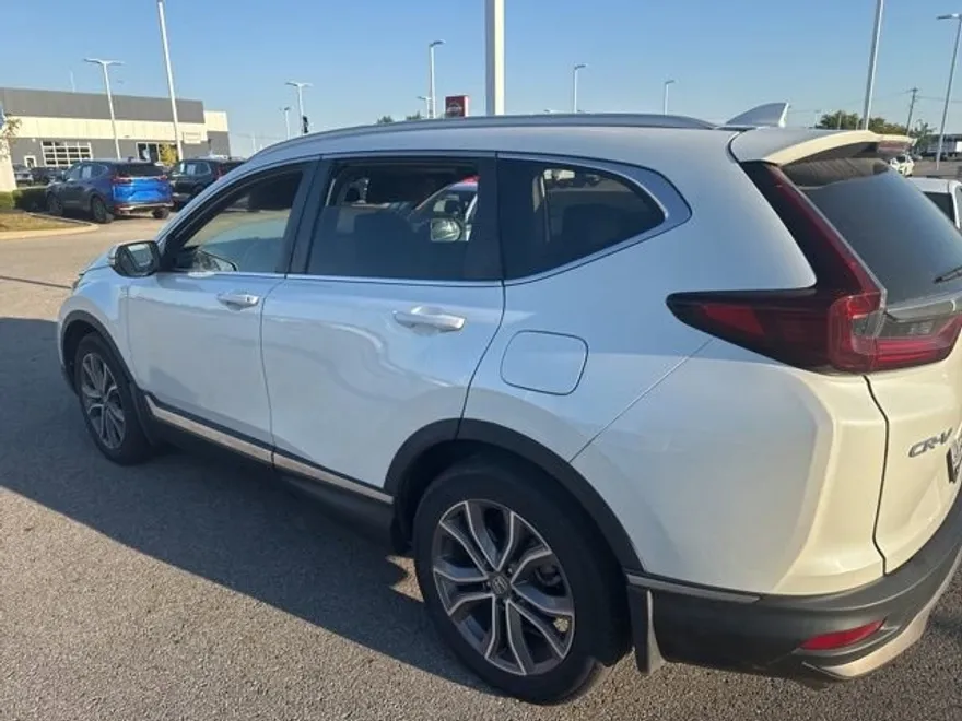 2022 Honda CR-V Touring photo 1