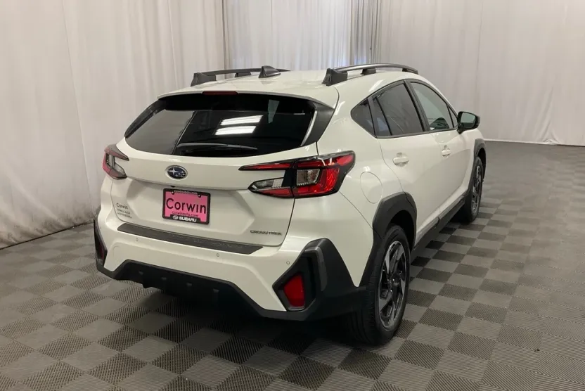2024 Subaru Crosstrek Limited photo 1