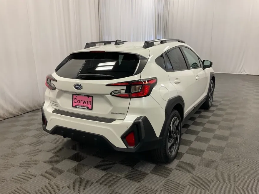2024 Subaru Crosstrek Limited photo 1