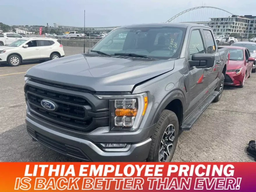 2023 Ford F-150 XLT photo 1