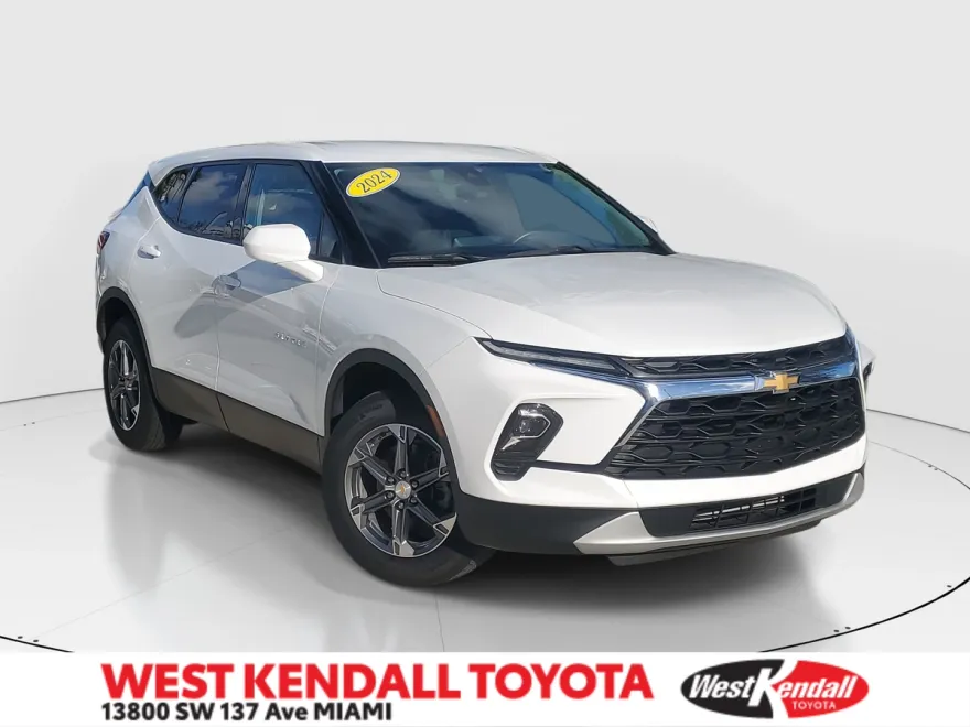 2024 Chevrolet Blazer 2LT photo 1