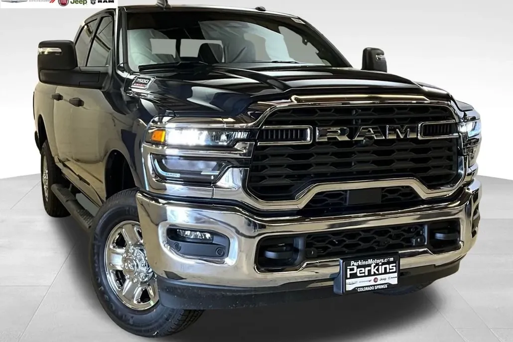 2025 Ram 2500 Tradesman photo 1