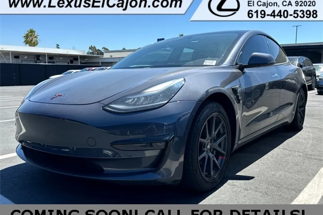 2018 Tesla Model 3 Long Range photo 1