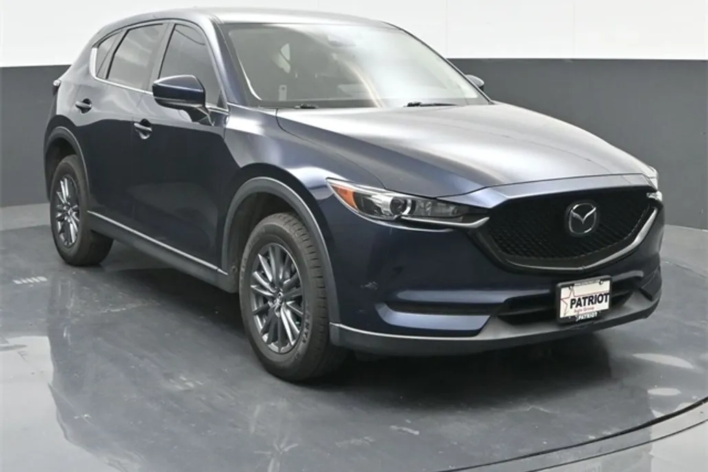 2021 Mazda CX-5 Touring photo 1