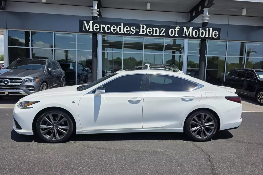 2021 Lexus ES 350 F SPORT photo 1