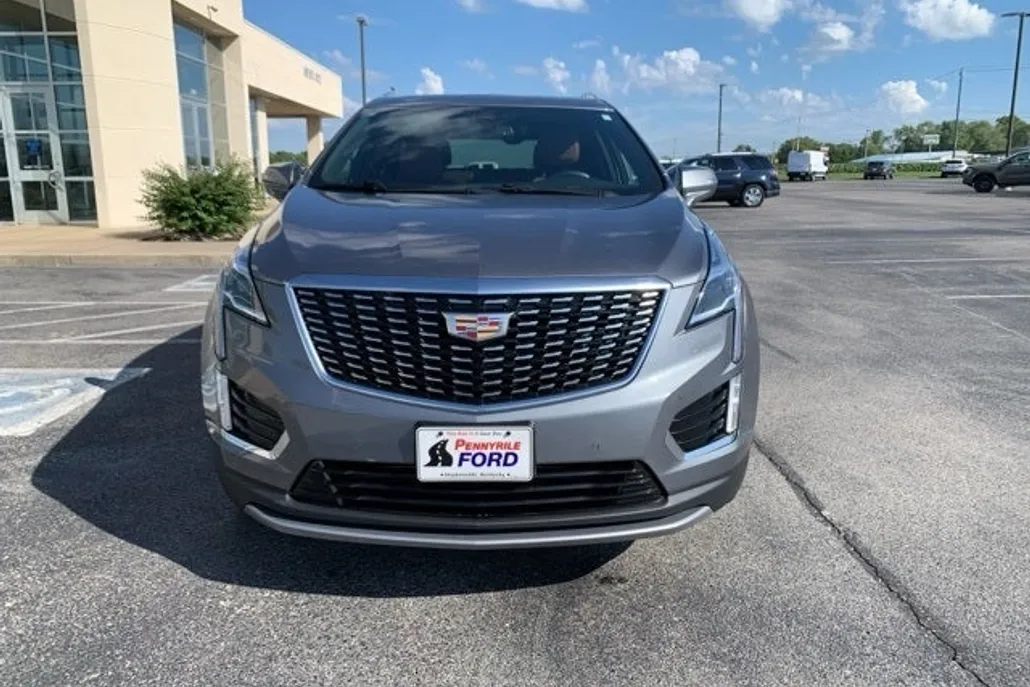 2022 Cadillac XT5 Premium Luxury photo 1