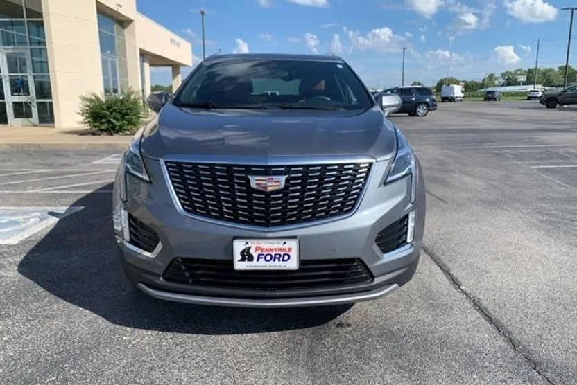 2022 Cadillac XT5 Premium Luxury photo 1