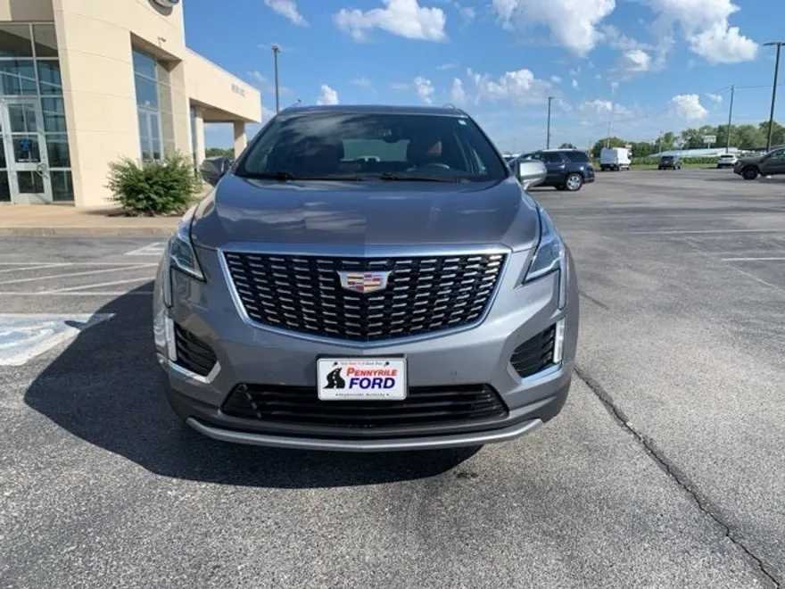 2022 Cadillac XT5 Premium Luxury photo 1