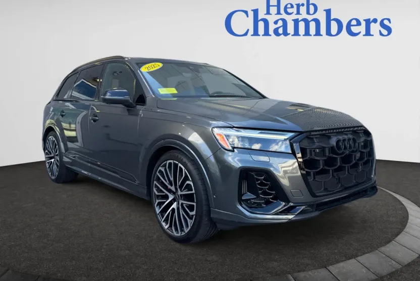 2025 Audi SQ7 Premium Plus photo 1