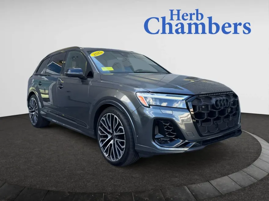2025 Audi SQ7 Premium Plus photo 1