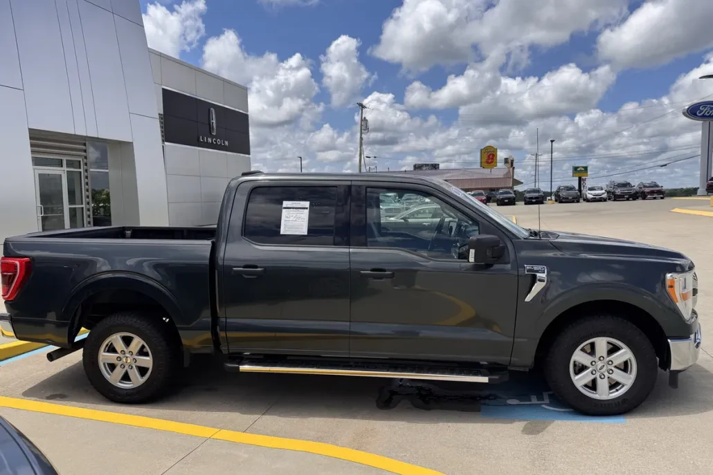 2021 Ford F-150 photo 1