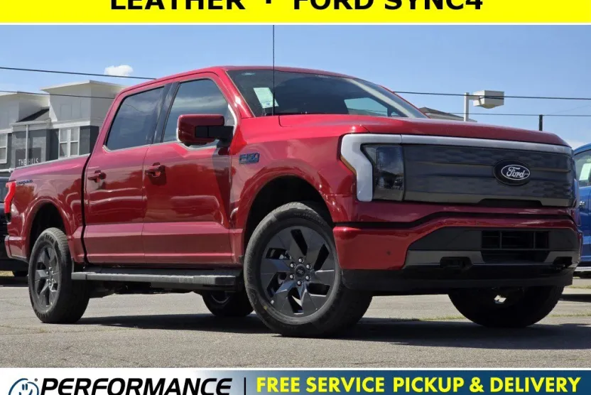 2025 Ford F-150 Lightning Lariat photo 1