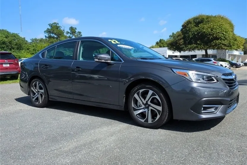2022 Subaru Legacy Limited photo 1
