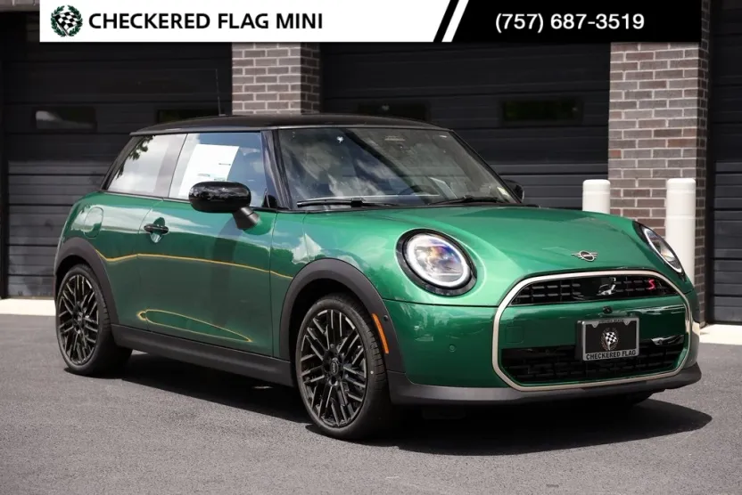 2025 Mini Cooper S Iconic photo 1