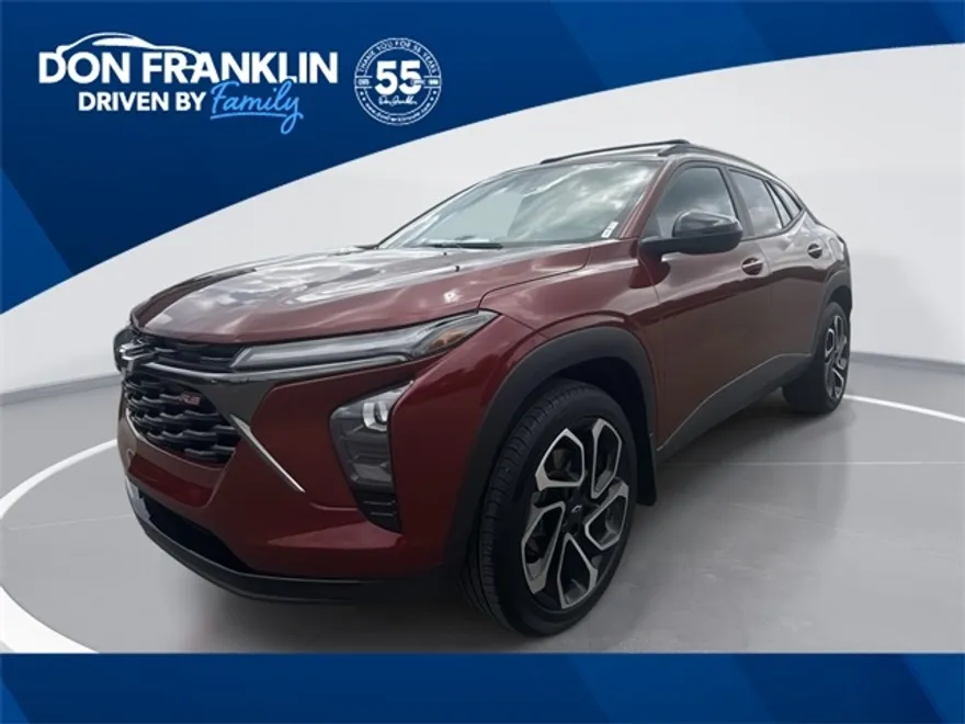 2024 Chevrolet Trax photo 1