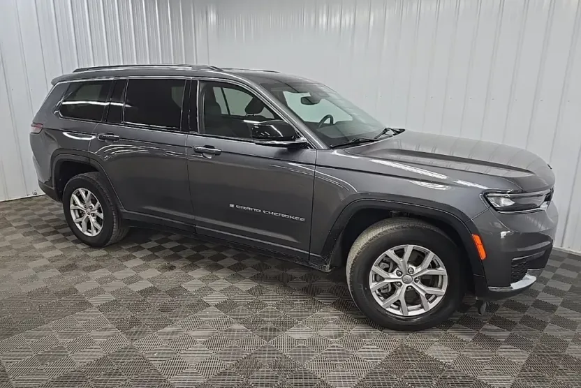 2021 Jeep Grand Cherokee Limited photo 1