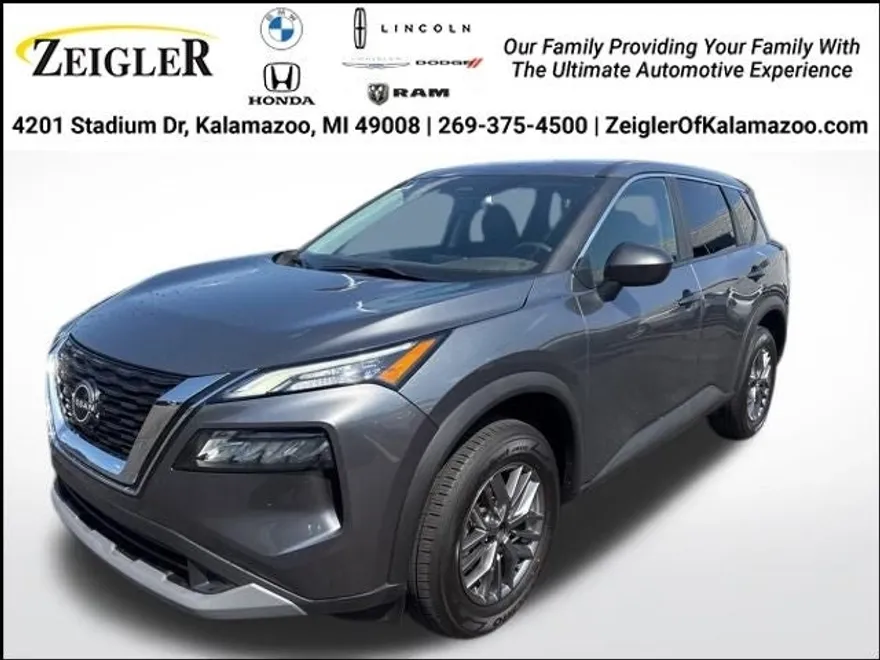 2023 Nissan Rogue S AWD photo 1