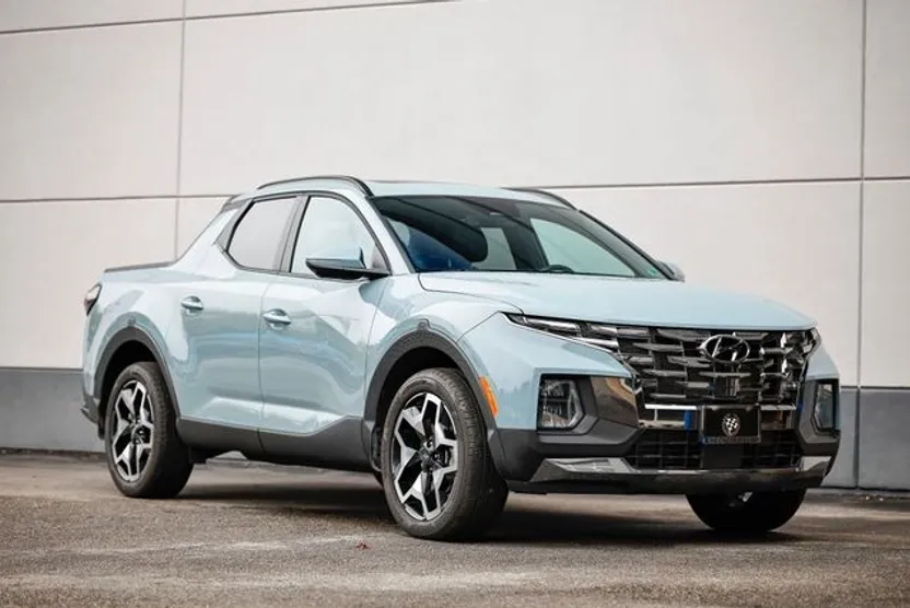 2024 Hyundai Santa Cruz Limited photo 1