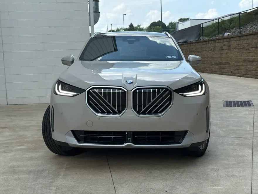 2025 Bmw X3 30x Drive photo 1