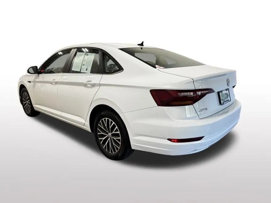 2019 Volkswagen Jetta SEL photo 1