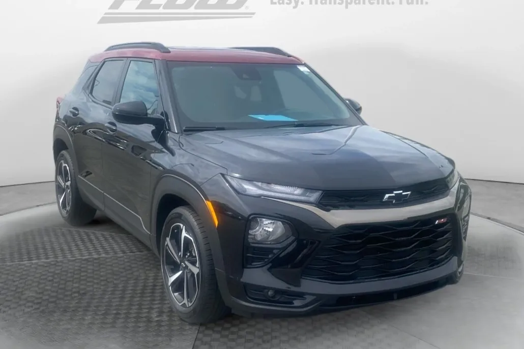 2021 Chevrolet Trailblazer RS photo 1