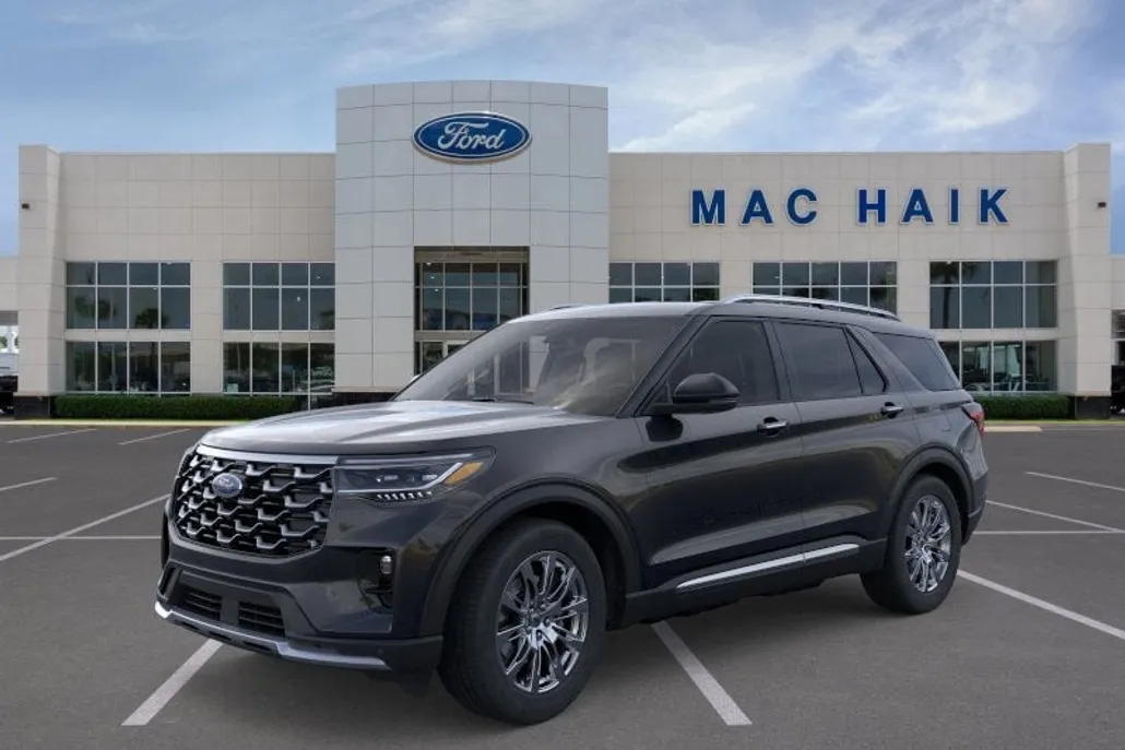 2025 Ford Explorer Platinum photo 1