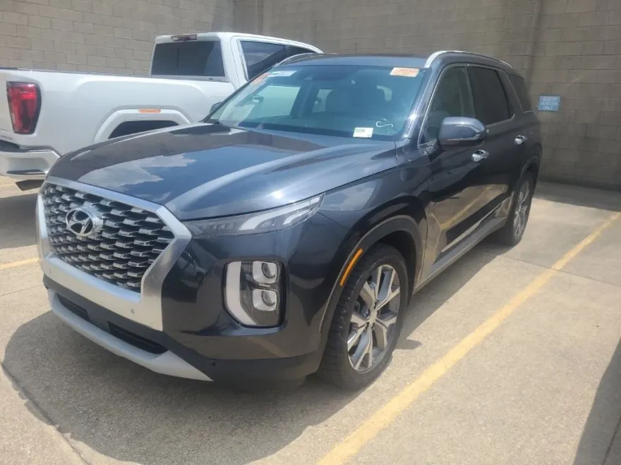 2020 Hyundai Palisade SEL photo 1