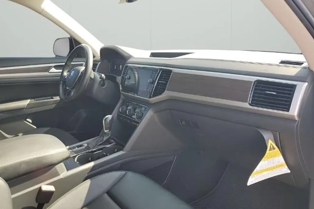 2019 Volkswagen Atlas V6 SEL photo 1